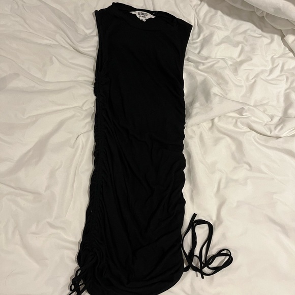 BB Dakota Sleeveless Body-Con Dress - Picture 6 of 7